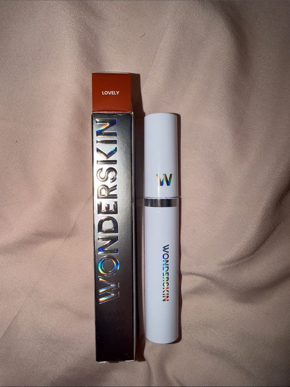 Wonderskin wonder blading all day lip stain in lovely
